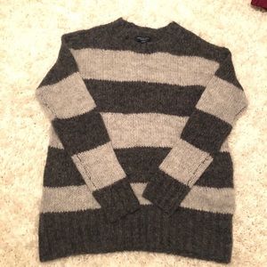 AE Sweater